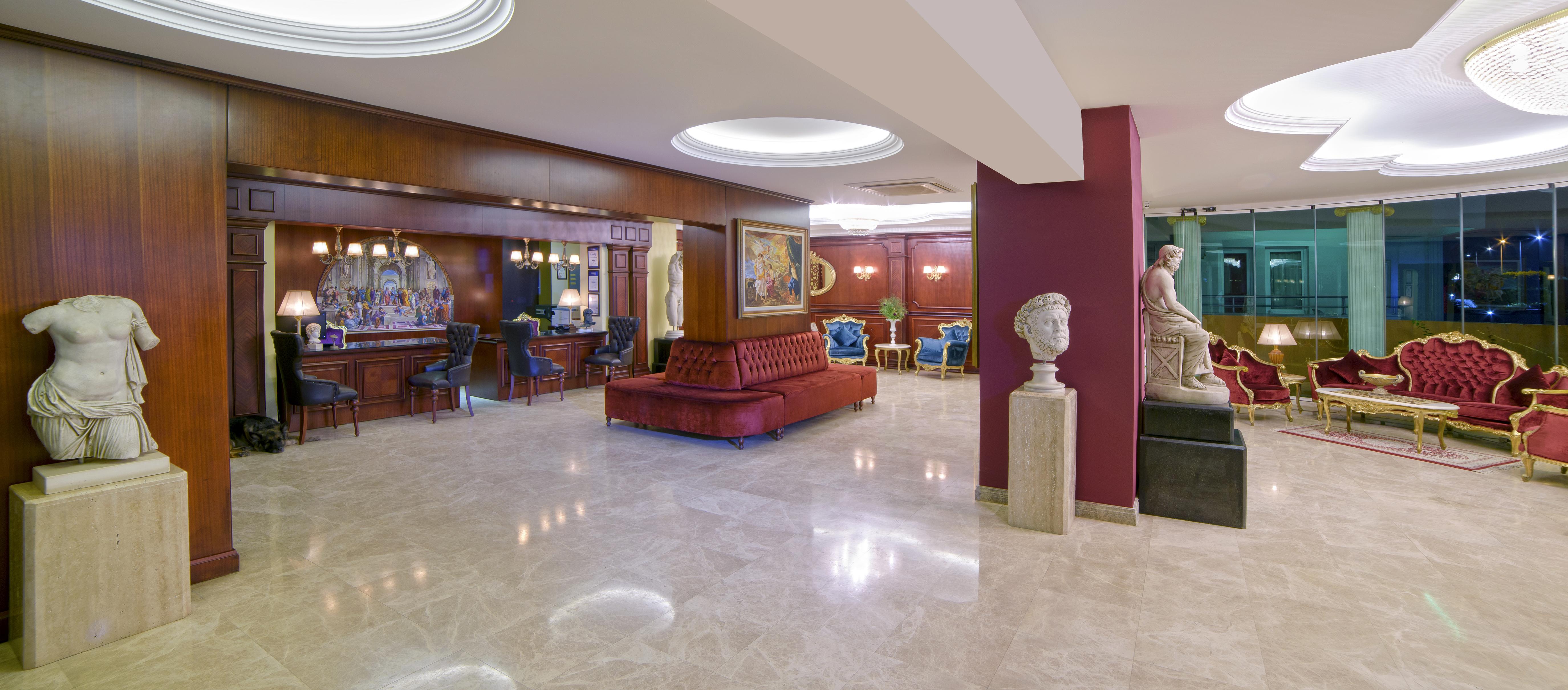 فندق ألانيافي  أنتيك رومان بالاس المظهر الخارجي الصورة