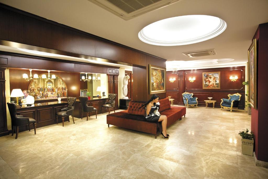 فندق ألانيافي  أنتيك رومان بالاس المظهر الخارجي الصورة